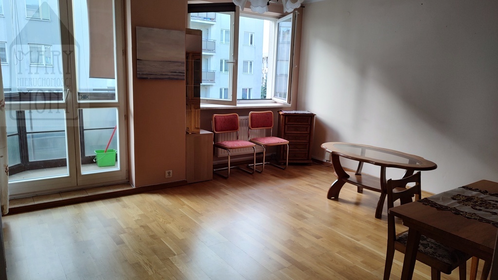 2 pokoje z balkonem, Bielany ul. Literacka