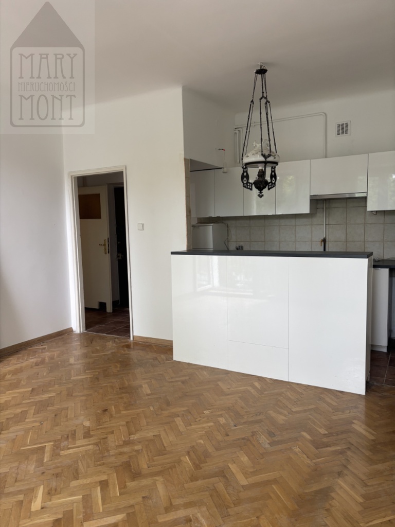 St. Bielany, kamienica, 2 pokoje, balkon - zdjęcie 4 St. Bielany, kamienica, 2 pokoje, balkon - zdjęcie 4
