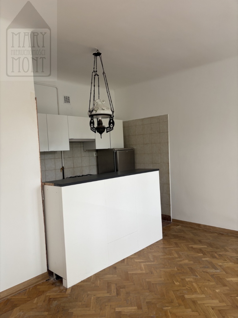 St. Bielany, kamienica, 2 pokoje, balkon - zdjęcie 7 St. Bielany, kamienica, 2 pokoje, balkon - zdjęcie 7